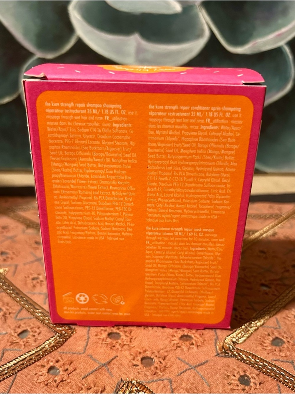 Amika The Kure Shampoo Conditioner Hair Mask Travel Set - Picture 3 of 4